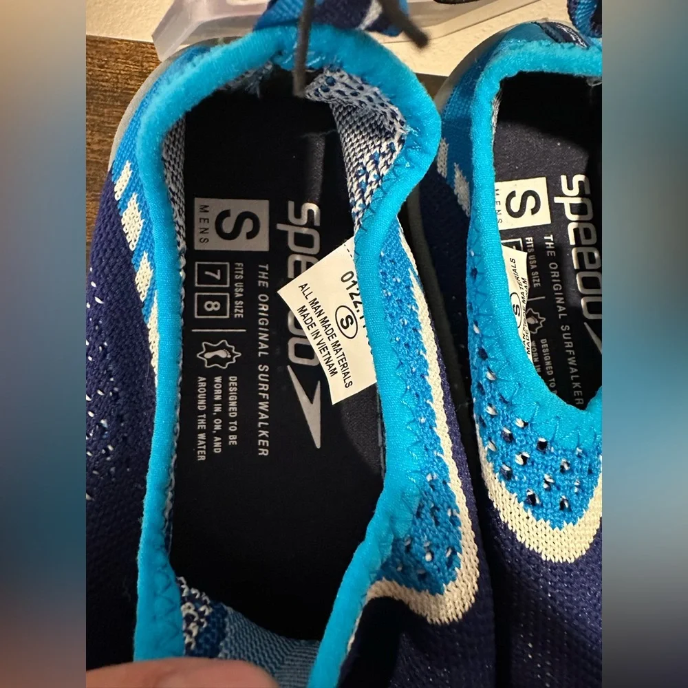 Speedo Men’s Surf Strider Water Shoes NWT Size Small 7/8